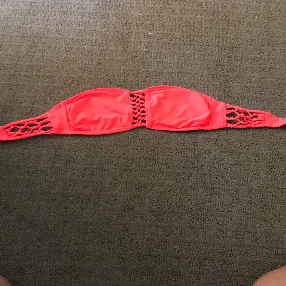 Bikini top